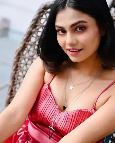 Call Girls Service in Nazira